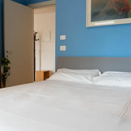 Mamma Ciccia - Italian Balcony Mandello del Lario