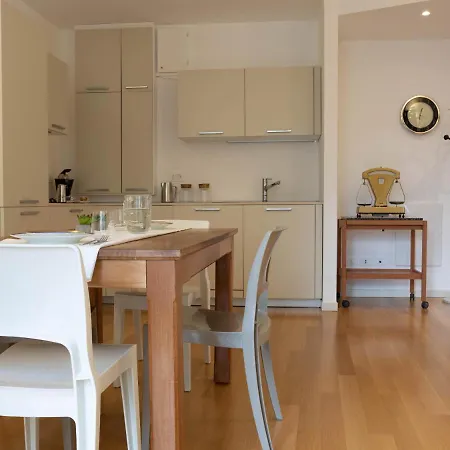 Mamma Ciccia - Italian Balcony *