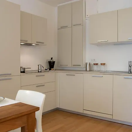 Mamma Ciccia - Italian Balcony