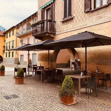 Mamma Ciccia - Italian Balcony Apartment Mandello del Lario